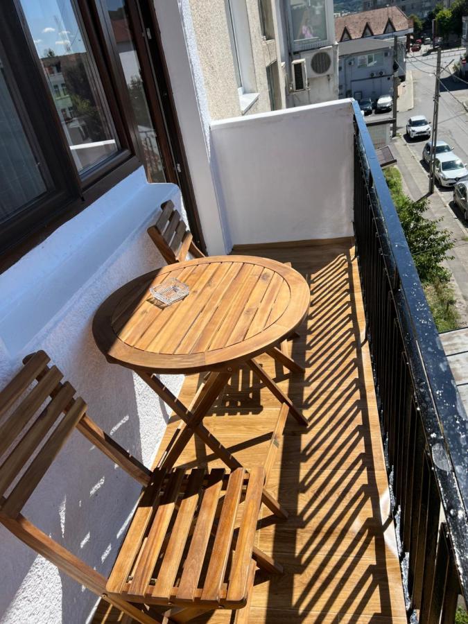 Apartamento Apartament Centru Râmnicu Vâlcea Exterior foto